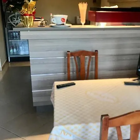 Restorant And Rooms Natyra Zvernec Vlore